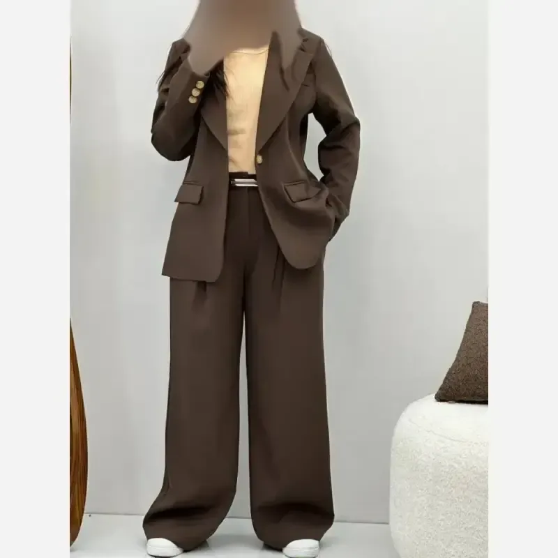 ست کت و شلوار زنانه مدل غزل جنس مازراتی دبل گرم بالا